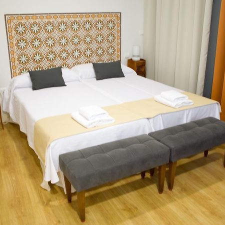 Life Apartments Alberto Lista Seville Exterior photo