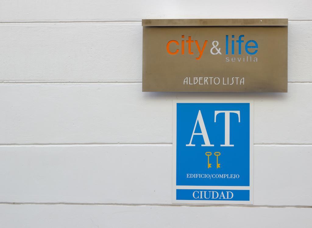 Life Apartments Alberto Lista Seville Exterior photo